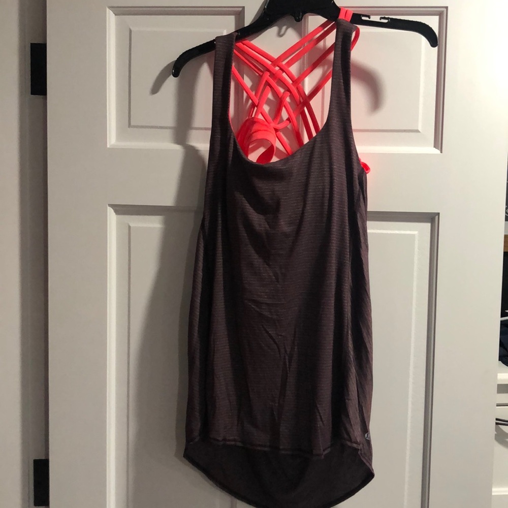 Lululemon tank